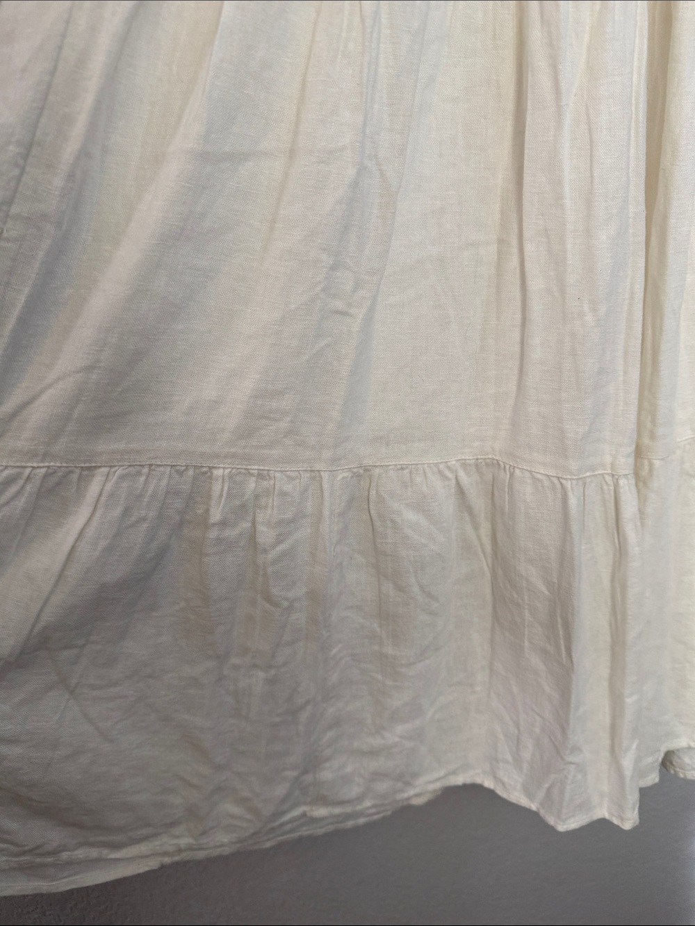 Abercrombie & Fitch Ivory Puff-Sleeve Smocked Tiered Maxi Dress - Picture 7 of 10